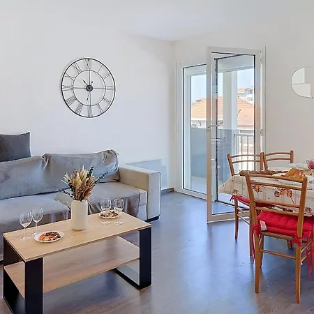 Apartment Les Dunes By Interhome Mimizan-Plage